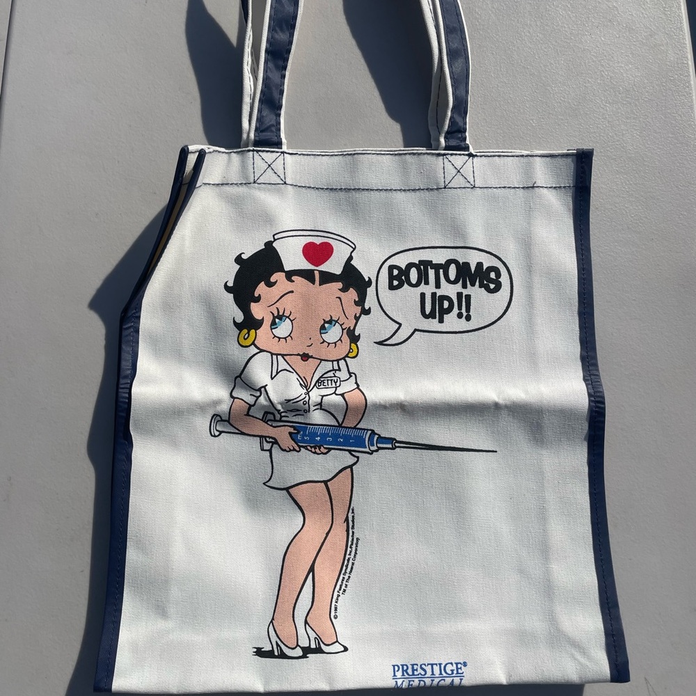Betty Boop 'Bottoms Up' Nurse Canvas Tote Bag - White/Navy